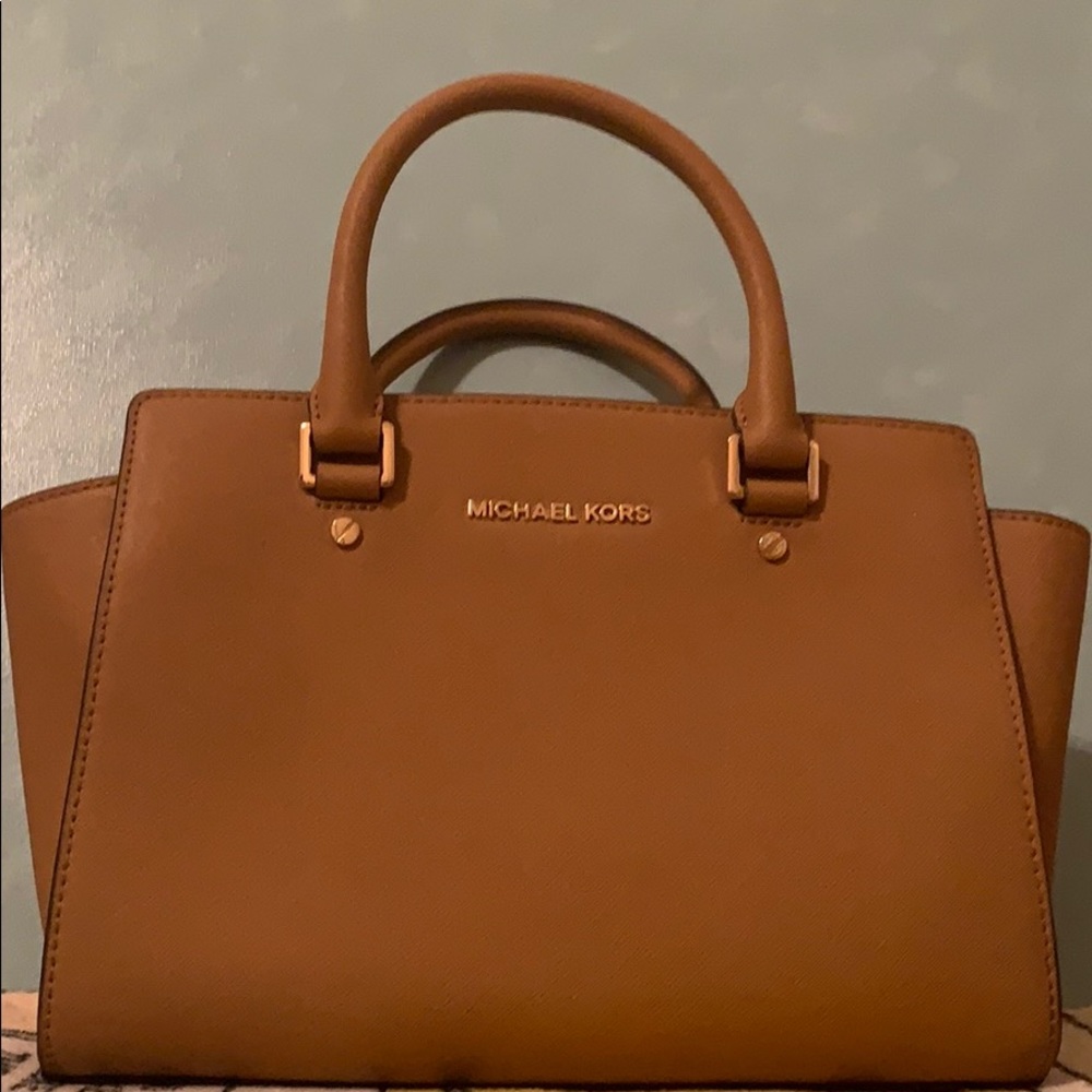 Michael Kors purse